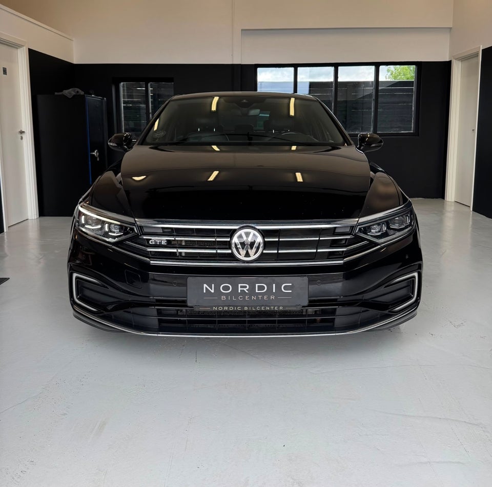 VW Passat 1,4 GTE DSG 4d
