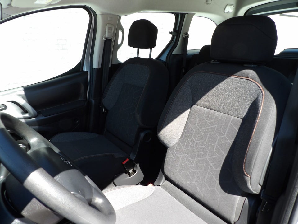 Peugeot Partner Tepee 1,6 BlueHDi 100 Active 5d