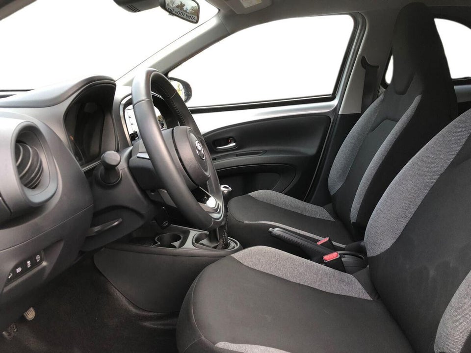 Toyota Aygo X 1,0 Active 5d