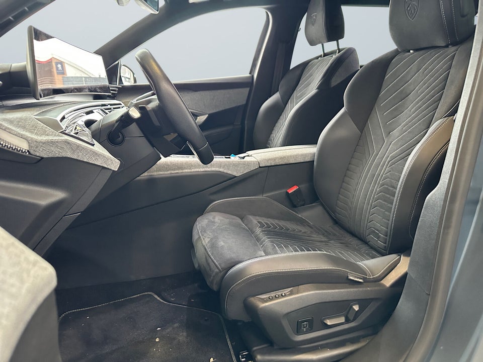 Peugeot e-5008 101 GT 7prs 5d