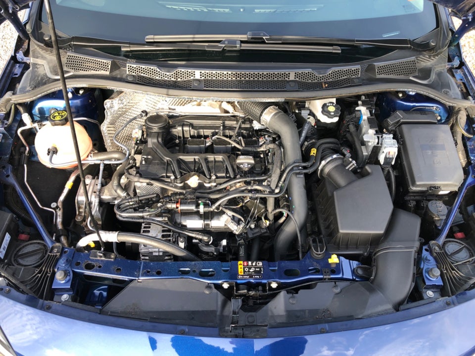 Opel Astra 1,2 T 110 Elegance Sports Tourer 5d