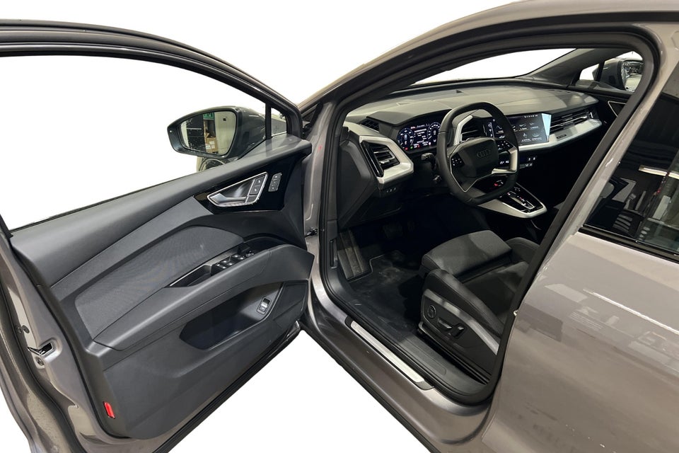 Audi Q4 e-tron 45 S-line Edition 5d