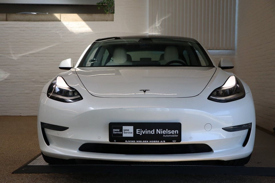 Tesla Model 3 Performance AWD 4d