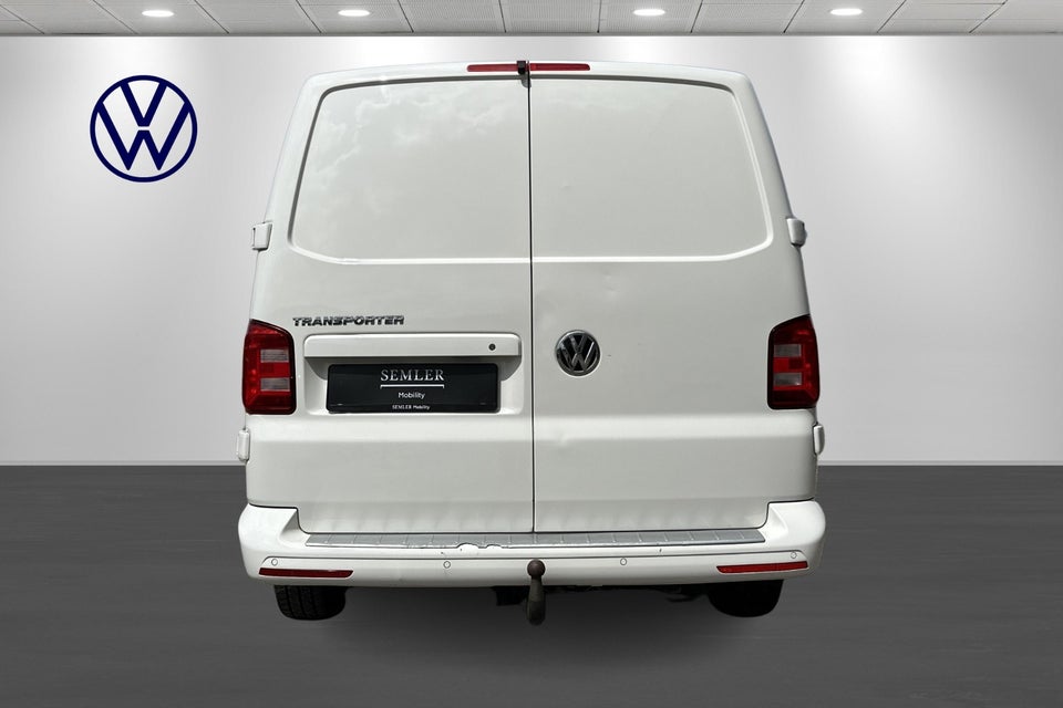 VW Transporter 2,0 TDi 150 Kassevogn DSG lang