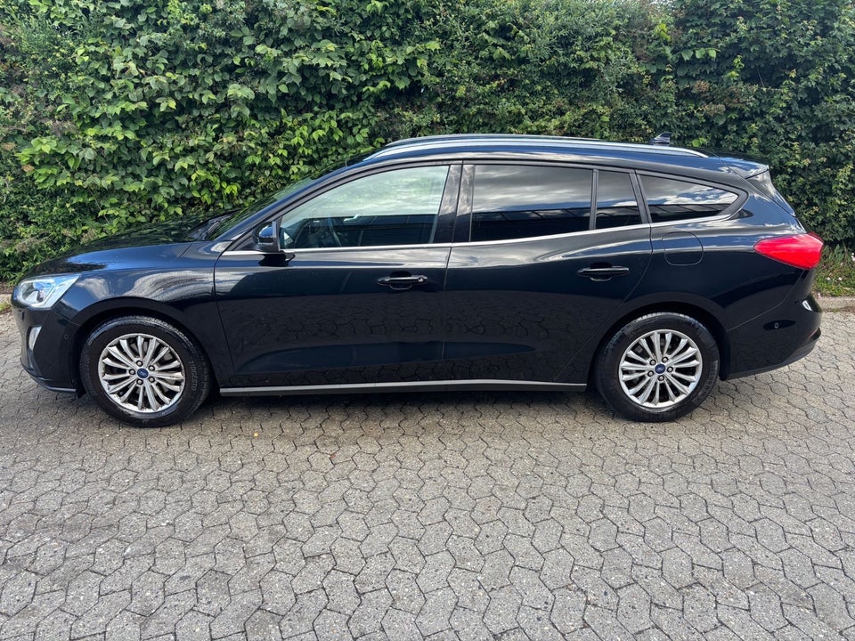 Ford Focus 1,0 EcoBoost Titanium stc. 5d