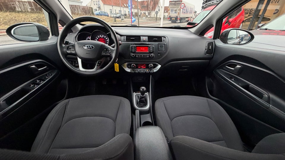 Kia Rio 1,2 CVVT Limited 5d