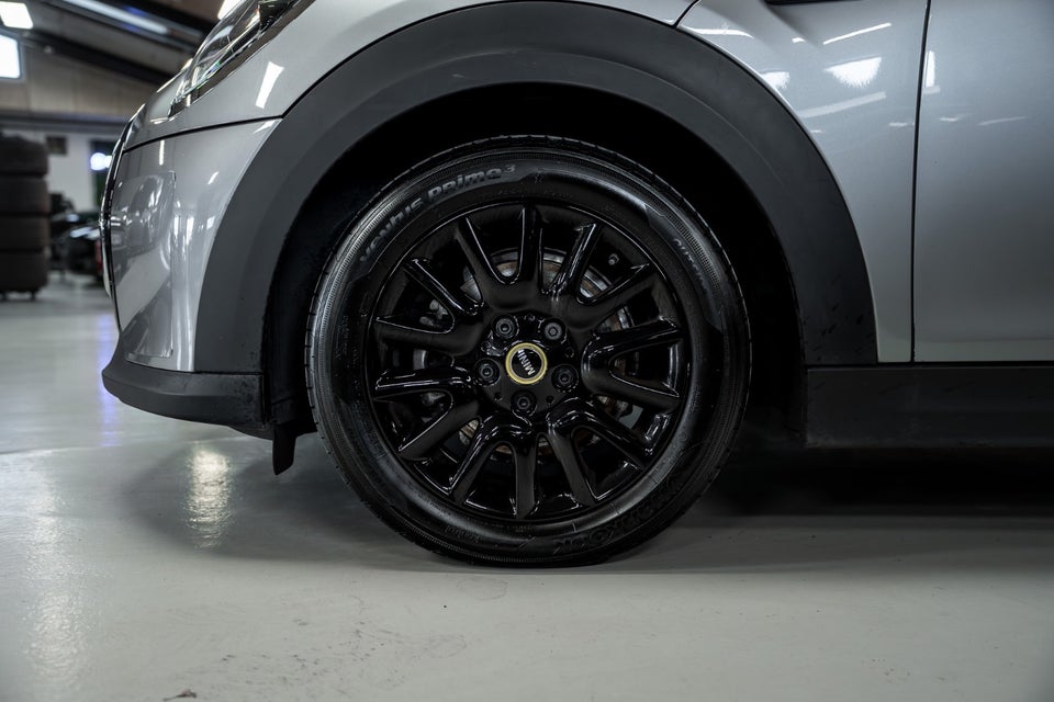 MINI Cooper SE Yours Trim 3d