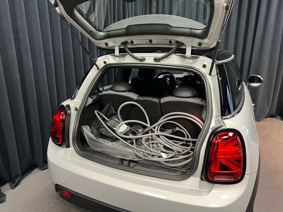 MINI Cooper SE Edition Premium Plus 3d