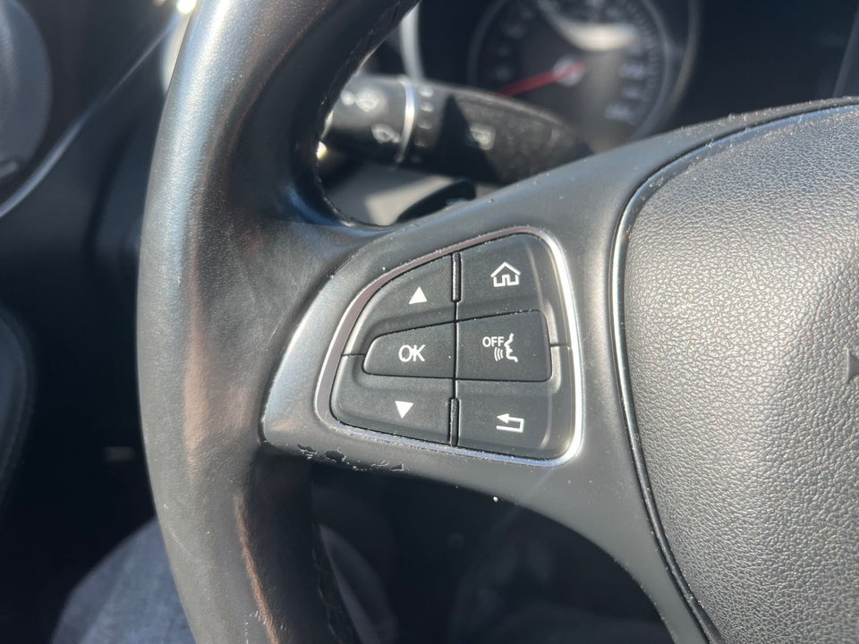 Mercedes C220 d 2,2 Avantgarde aut. 4d