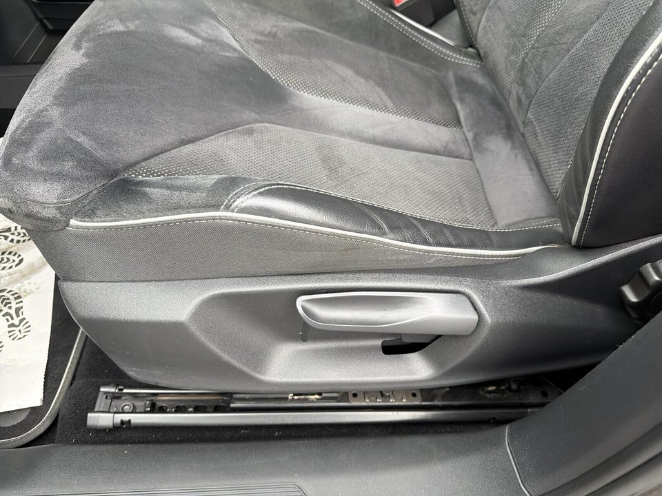 Skoda Enyaq 60 iV Sportline 5d