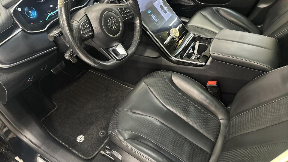 MG Marvel R Performance 5d