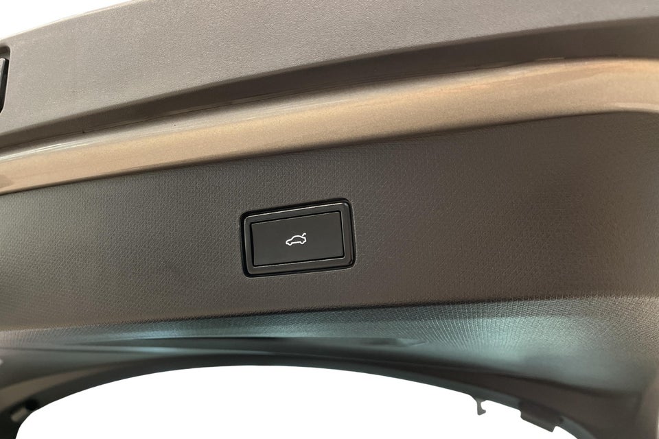 Cupra Tavascan 77 Immersive 5d