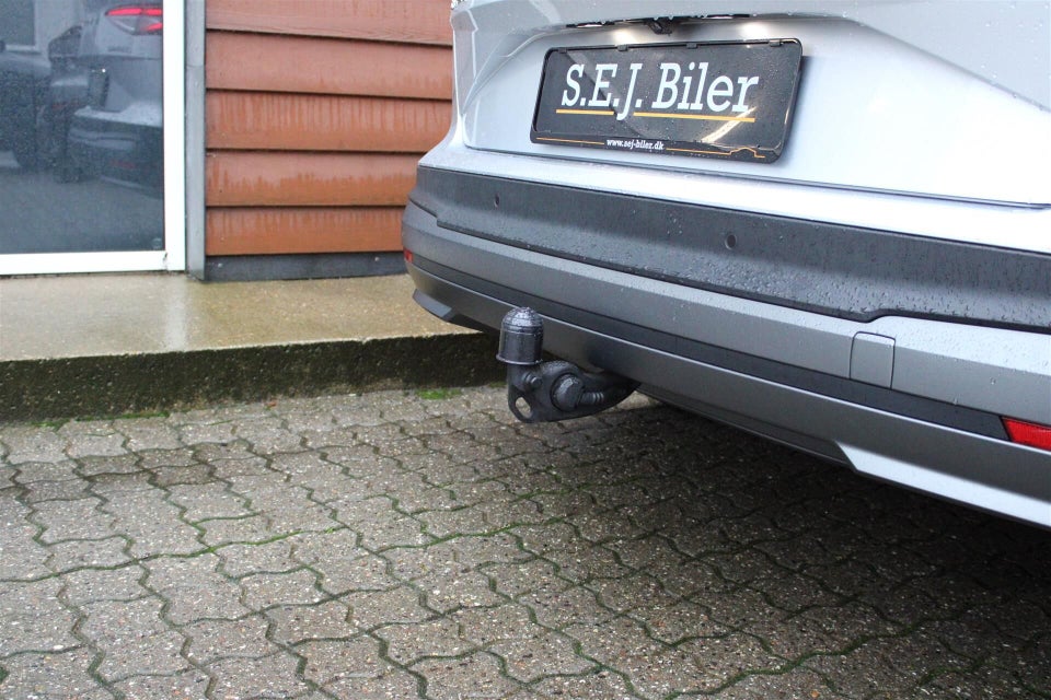 Skoda Enyaq 80 iV Selection Lounge 5d