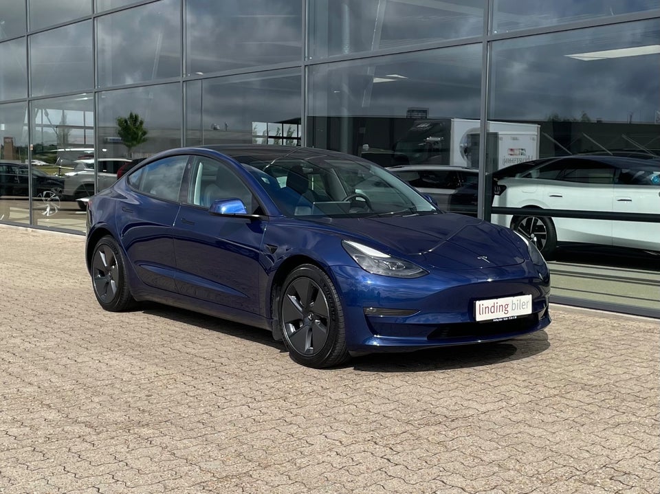 Tesla Model 3 Long Range AWD 4d