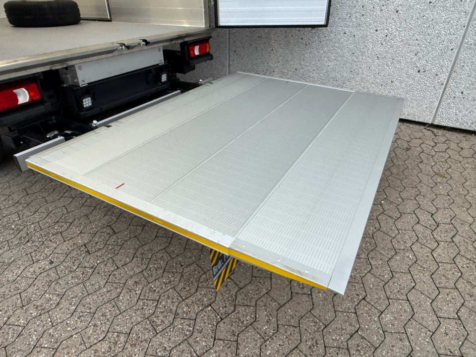 Iveco Daily 3,0 35S18 3750mm Lad AG8