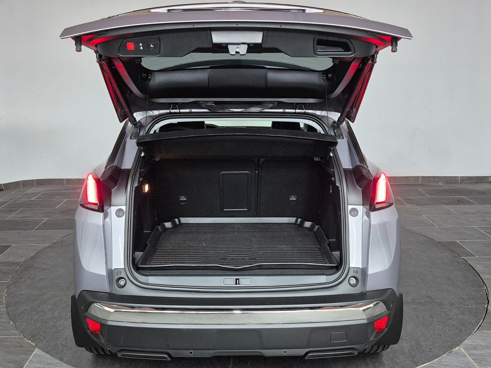 Peugeot 3008 1,2 PureTech 130 Allure 5d