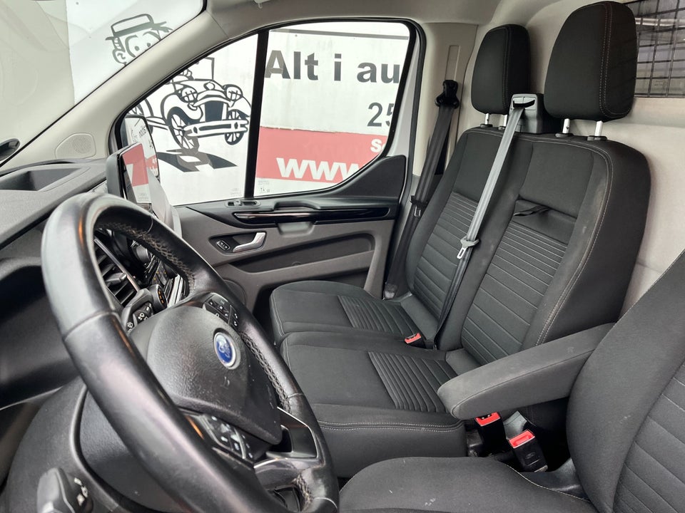 Ford Transit Custom 340L 2,0 TDCi 170 Limited aut.
