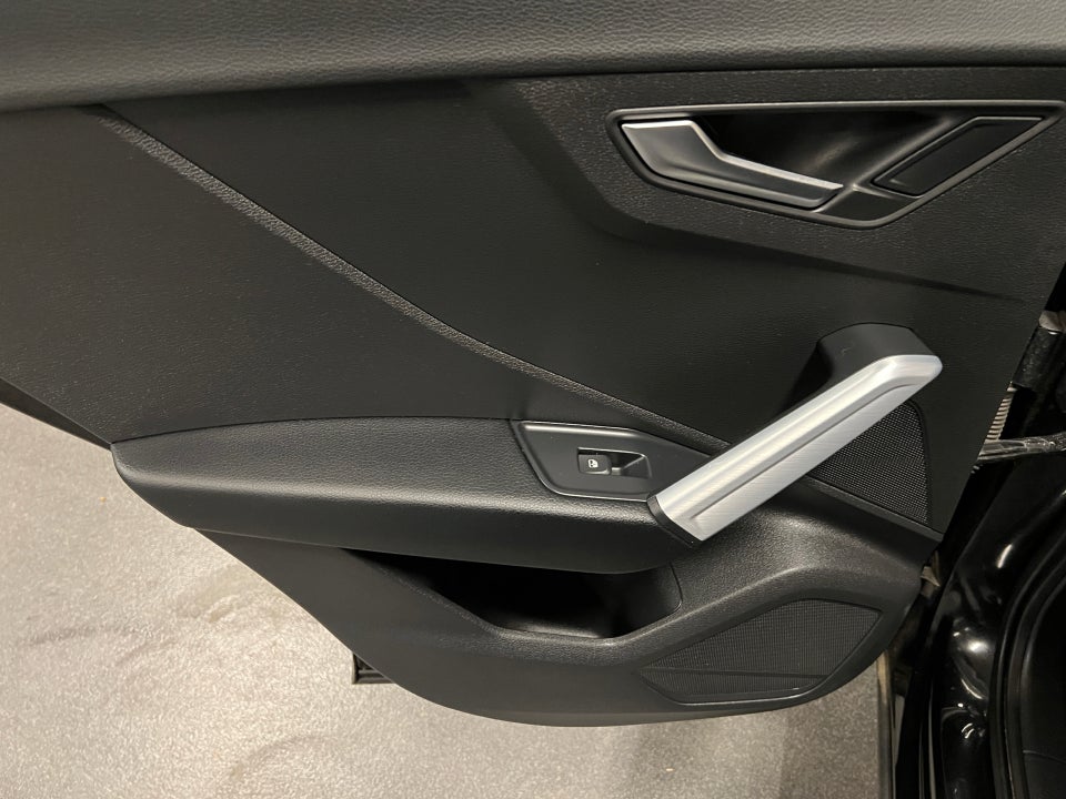 Audi Q2 35 TFSi Sport Prestige Select S-tr. 5d