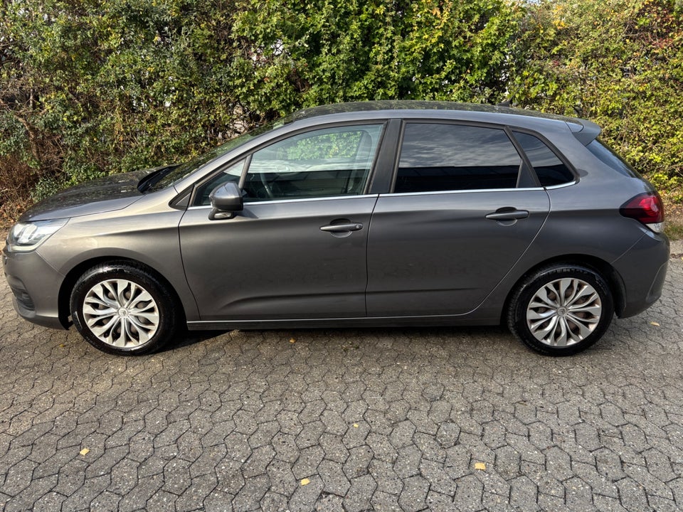 Citroën C4 1,2 PureTech 130 Feel EAT6 5d