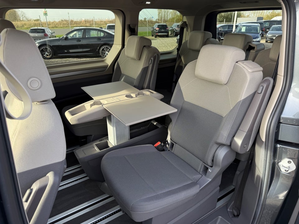 VW Multivan 1,4 eHybrid DSG kort