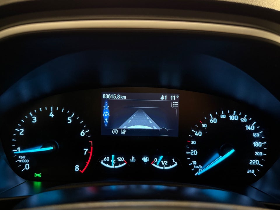 Ford Focus 1,0 EcoBoost mHEV Titanium 5d