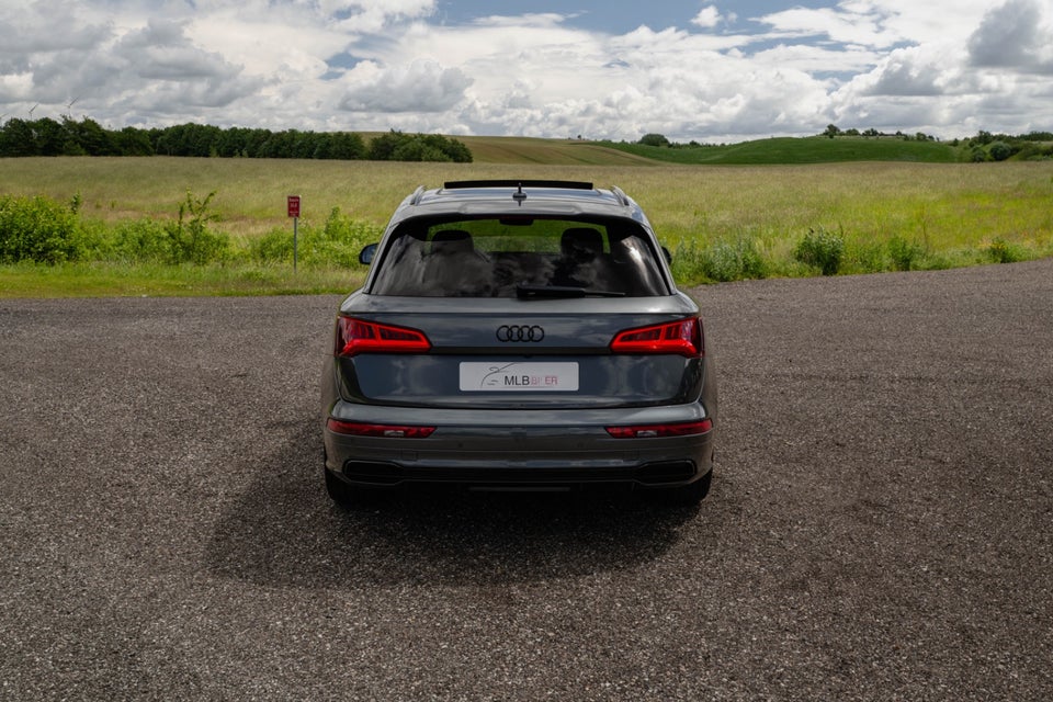 Audi Q5 3,0 TDi 286 S-line quattro Tiptr. 5d