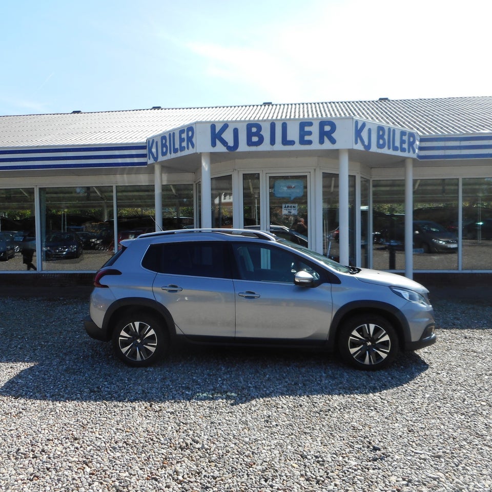 Peugeot 2008 1,6 BlueHDi 100 Allure Sky 5d