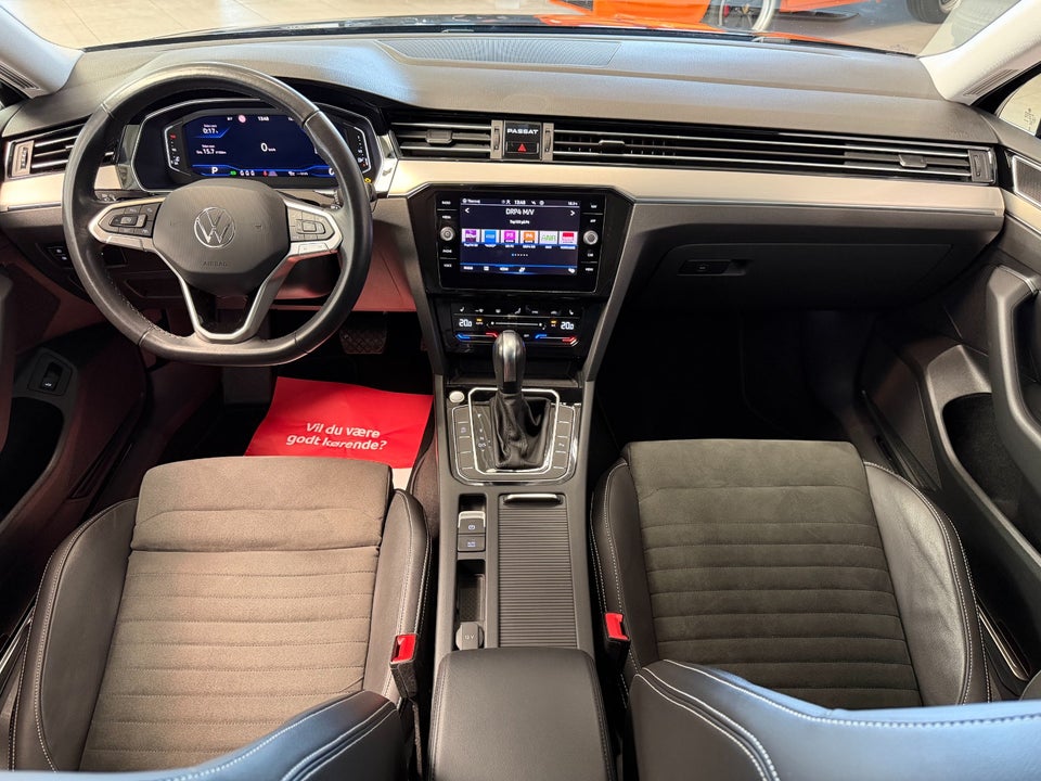 VW Passat 2,0 TDi 150 Elegance Variant DSG 5d