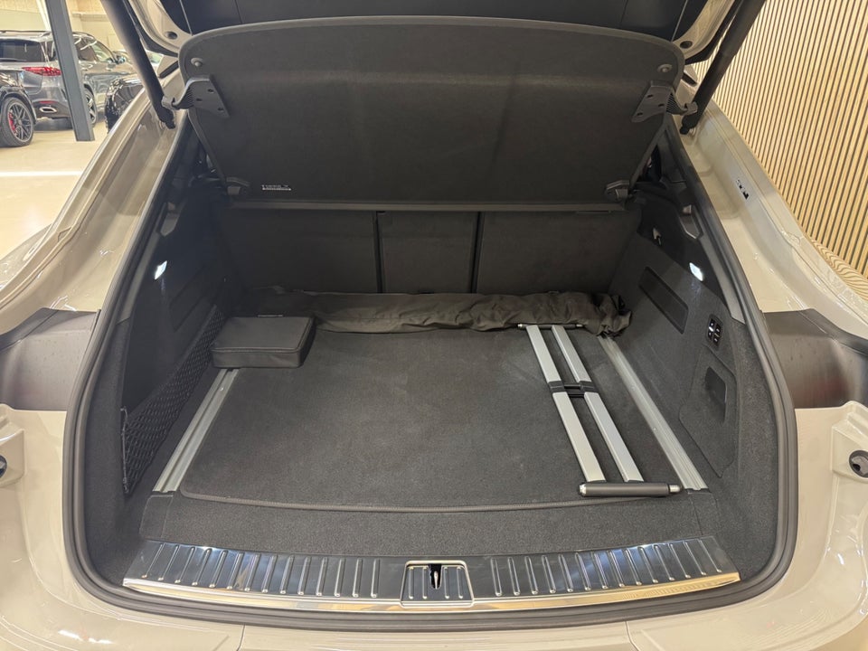 Porsche Cayenne 3,0 E-Hybrid Coupé Tiptr. 5d