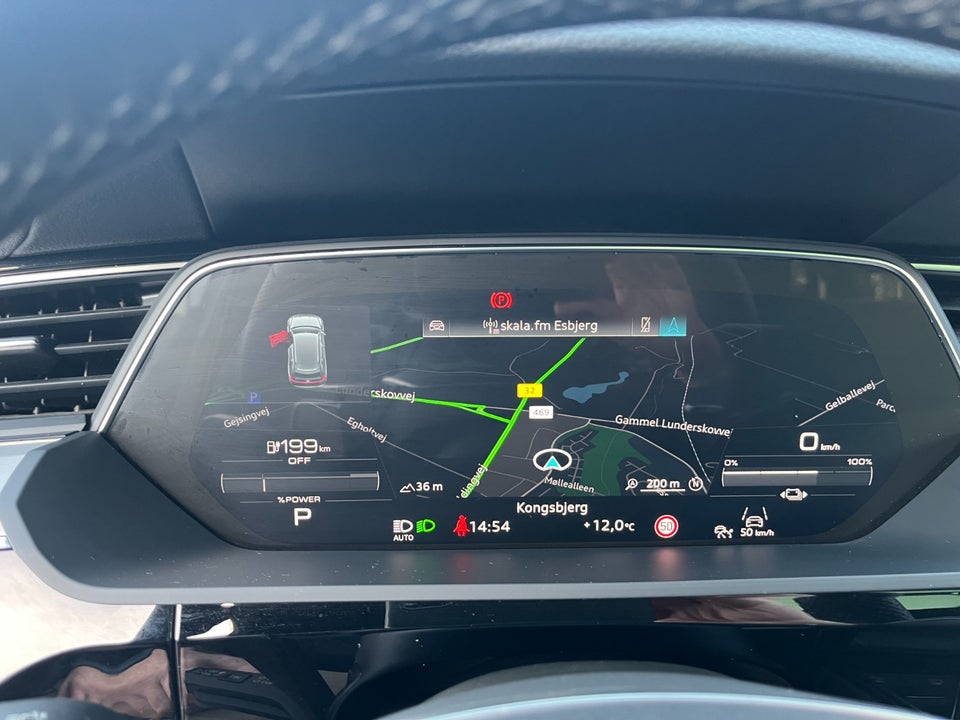 Audi e-tron 55 S-line quattro 5d