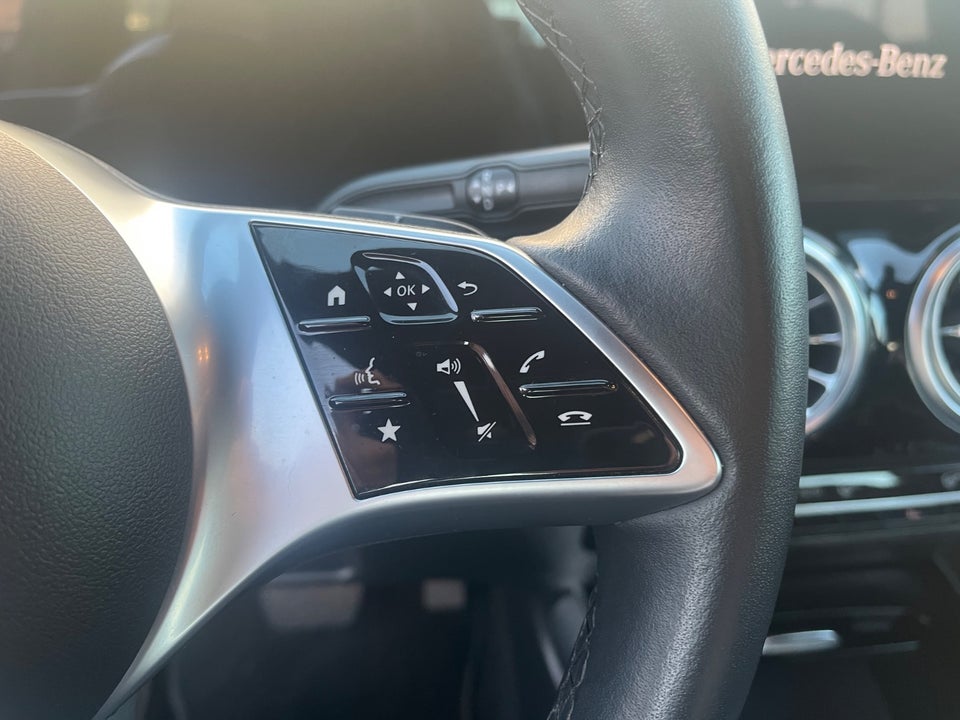 Mercedes EQA250+ Progressive 5d