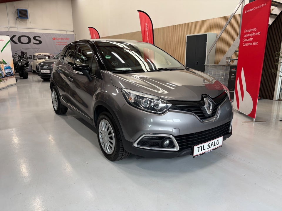 Renault Captur 0,9 TCe 90 Expression 5d