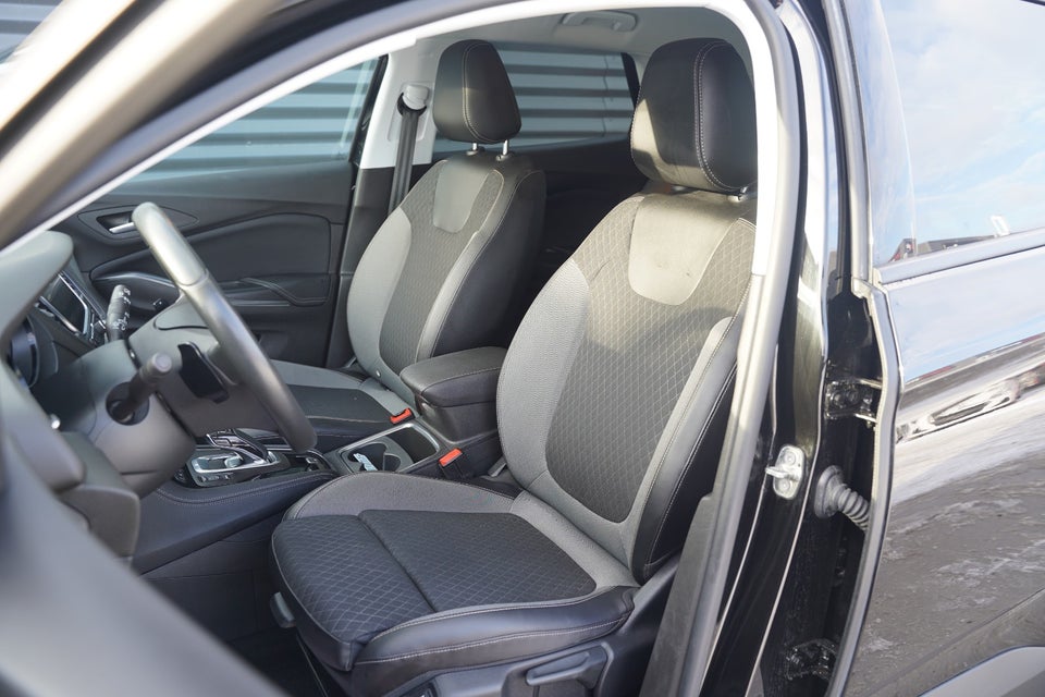 Opel Grandland X 1,6 Hybrid Ultimate aut. 5d