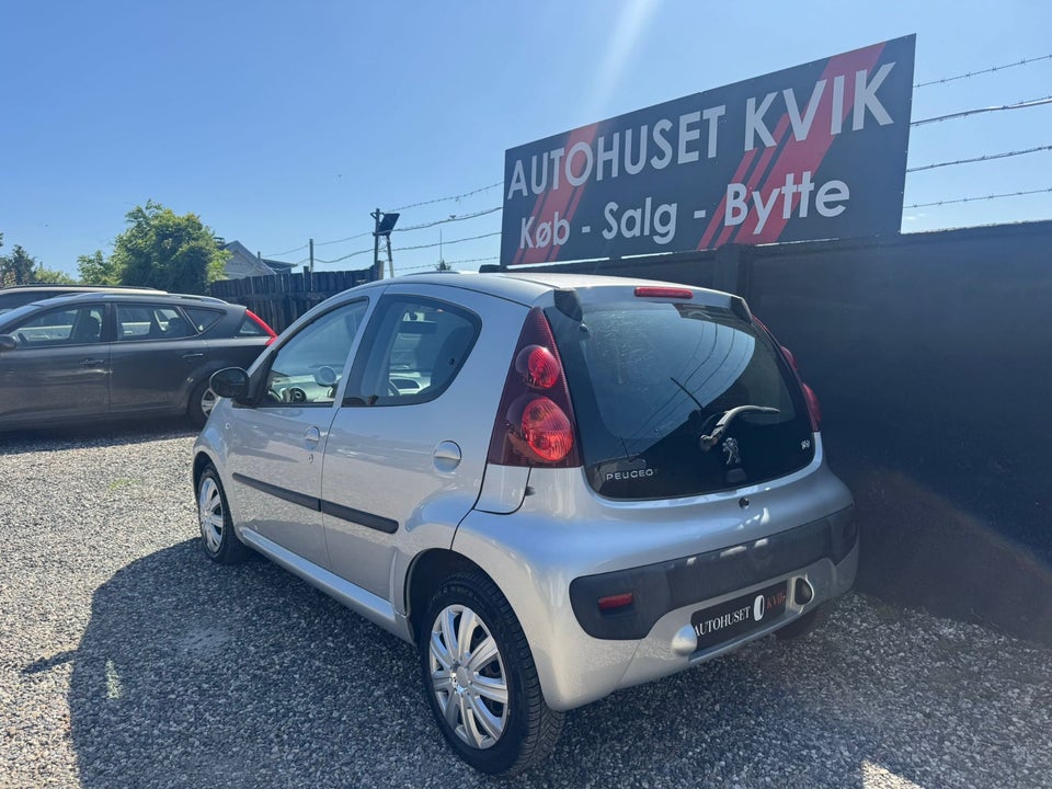 Peugeot 107 1,0 Active 5d