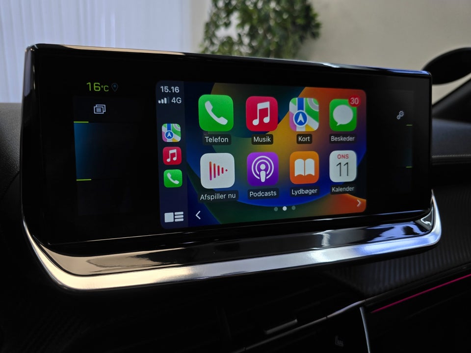 Peugeot e-208 50 GT 5d