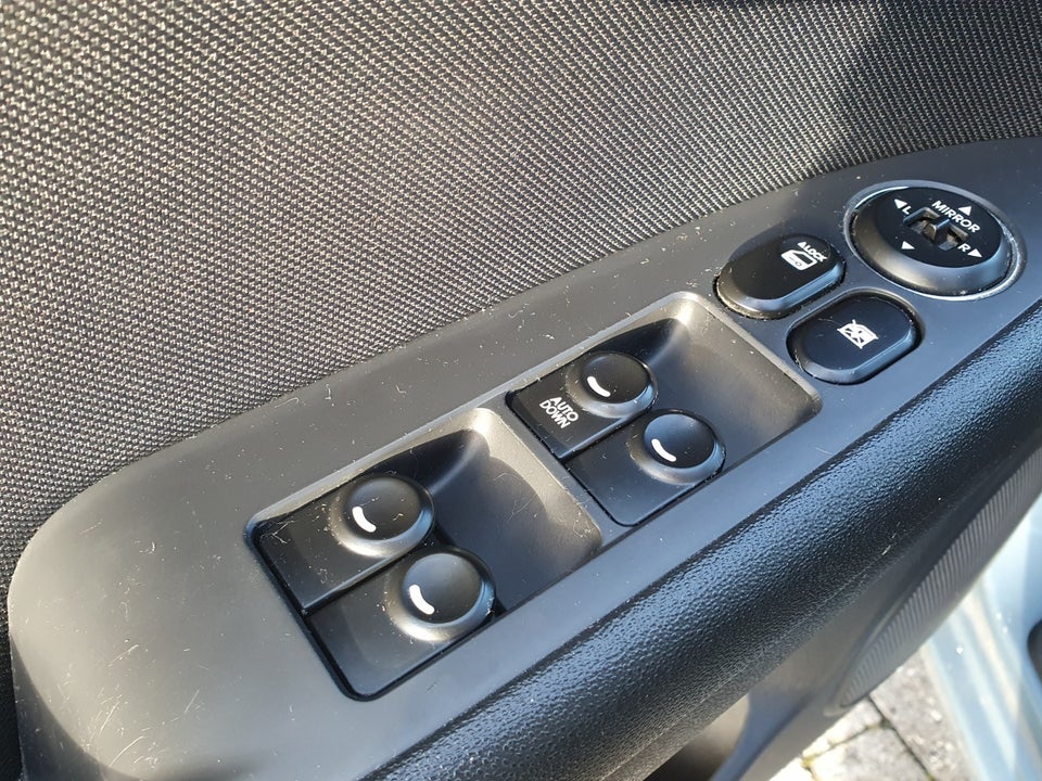 Hyundai i30 1,4 CVVT 109 Comfort 5d