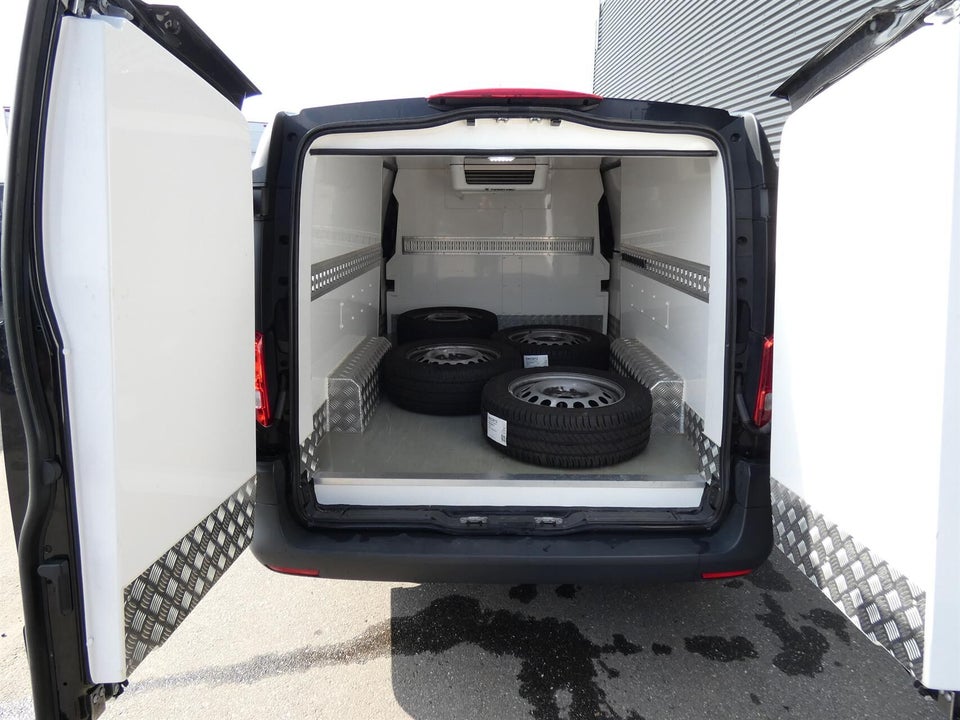 Mercedes Vito 114 2,0 CDi Kassevogn aut. XL RWD