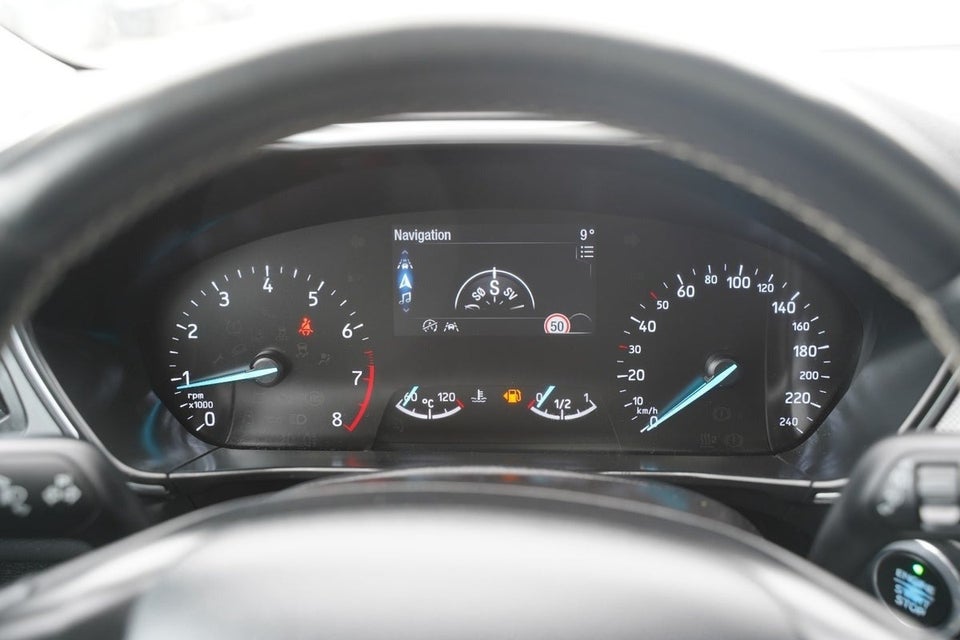 Ford Focus 1,0 EcoBoost Titanium 5d