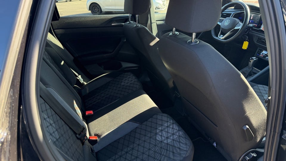 VW Polo 1,0 TSi 110 R-line DSG 5d