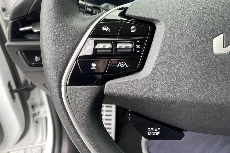 Kia Niro 64 EV Premium 5d