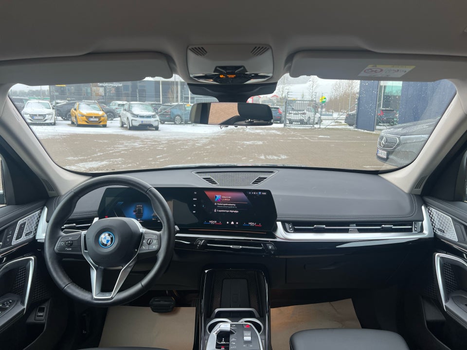 BMW iX1 xDrive30 X-Line 5d