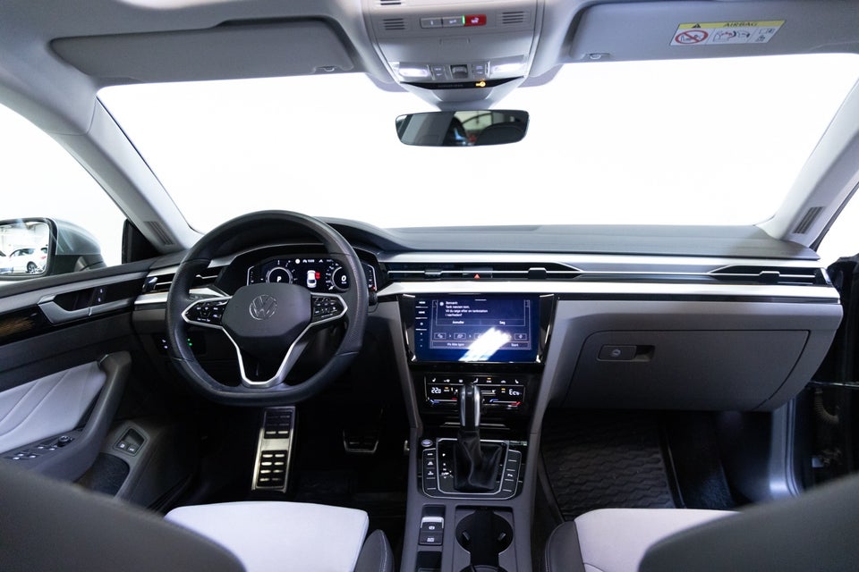 VW Arteon 1,4 eHybrid Elegance DSG 4d