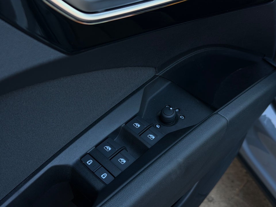 Audi Q4 e-tron 40  5d