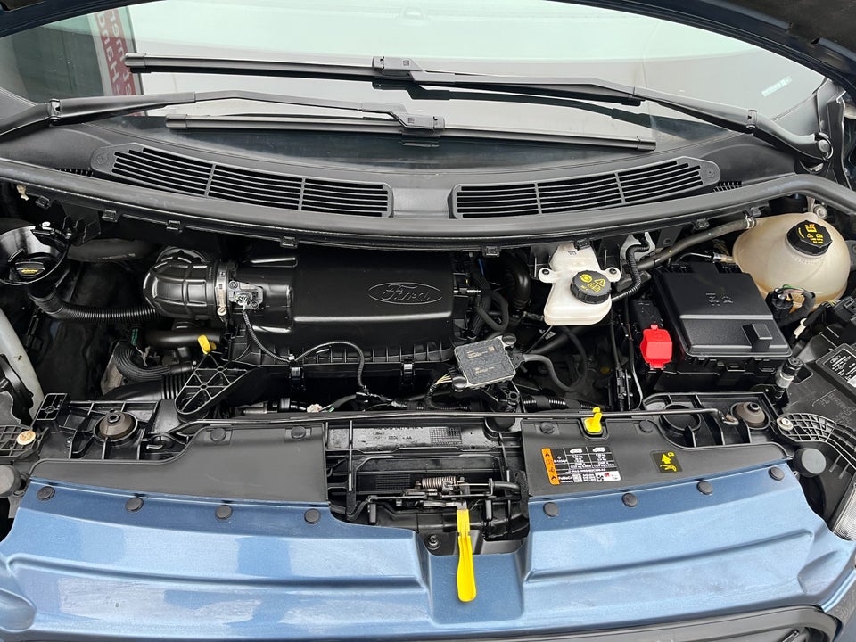 Ford Transit Custom Kombi 320S 2,0 TDCi 105 Trend