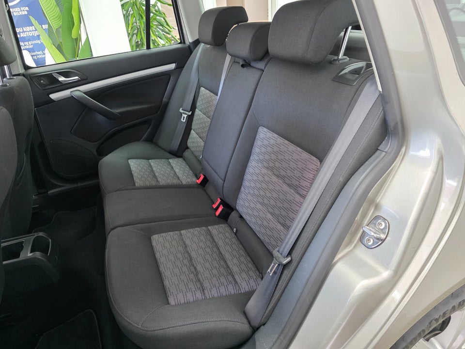 Skoda Octavia 1,2 TSi 105 Ambiente Combi 5d