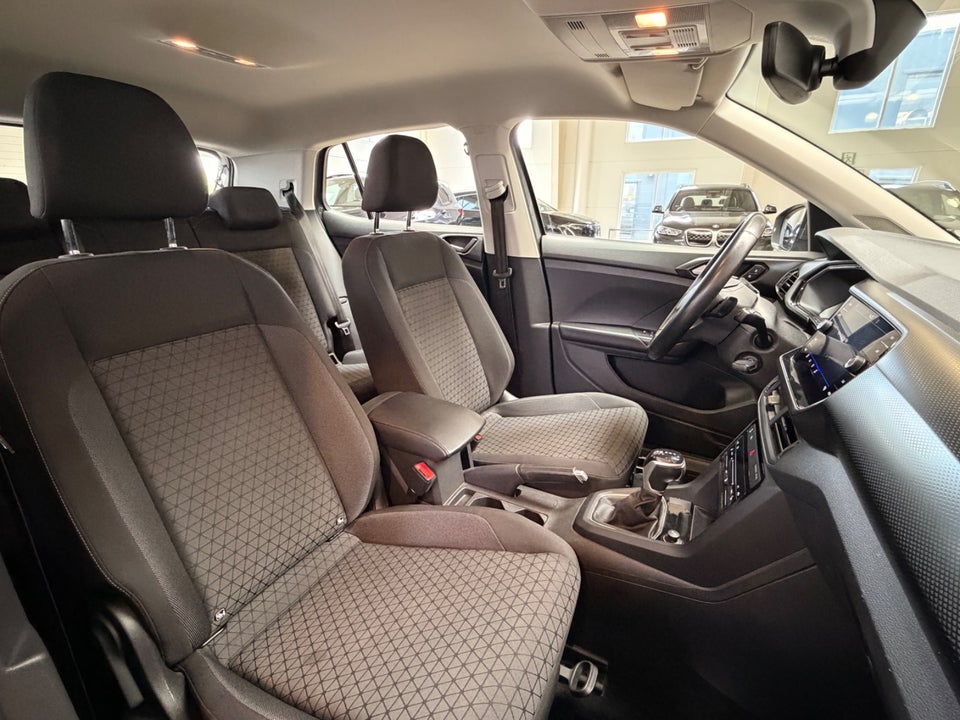 VW T-Cross 1,0 TSi 110 Life Team DSG 5d