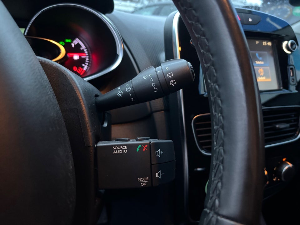 Renault Clio IV 1,5 dCi 90 Zen 5d