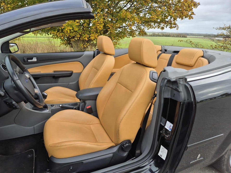 Ford Focus 2,0 Cabriolet TDCi Titanium 2d