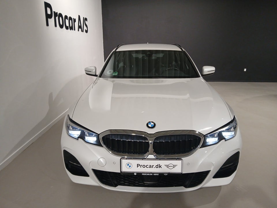 BMW 320i 2,0 Touring M-Sport aut. 5d