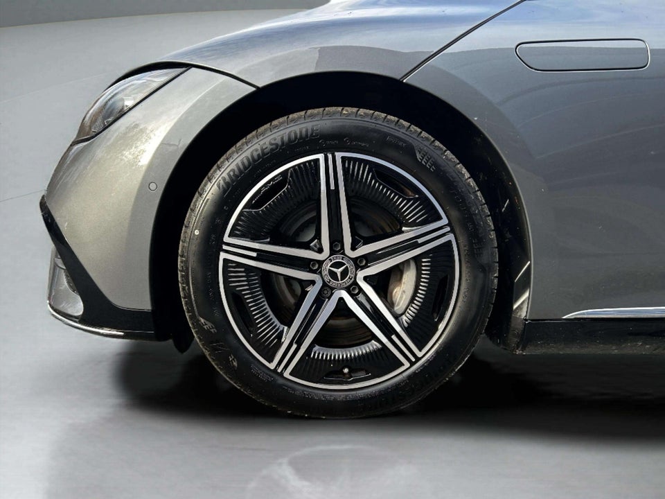 Mercedes EQE350 AMG Line 4d